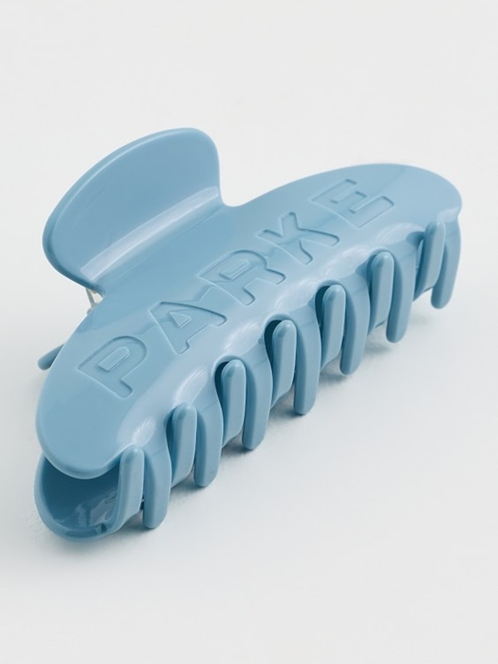 PARKE Claw Clip in Frosting